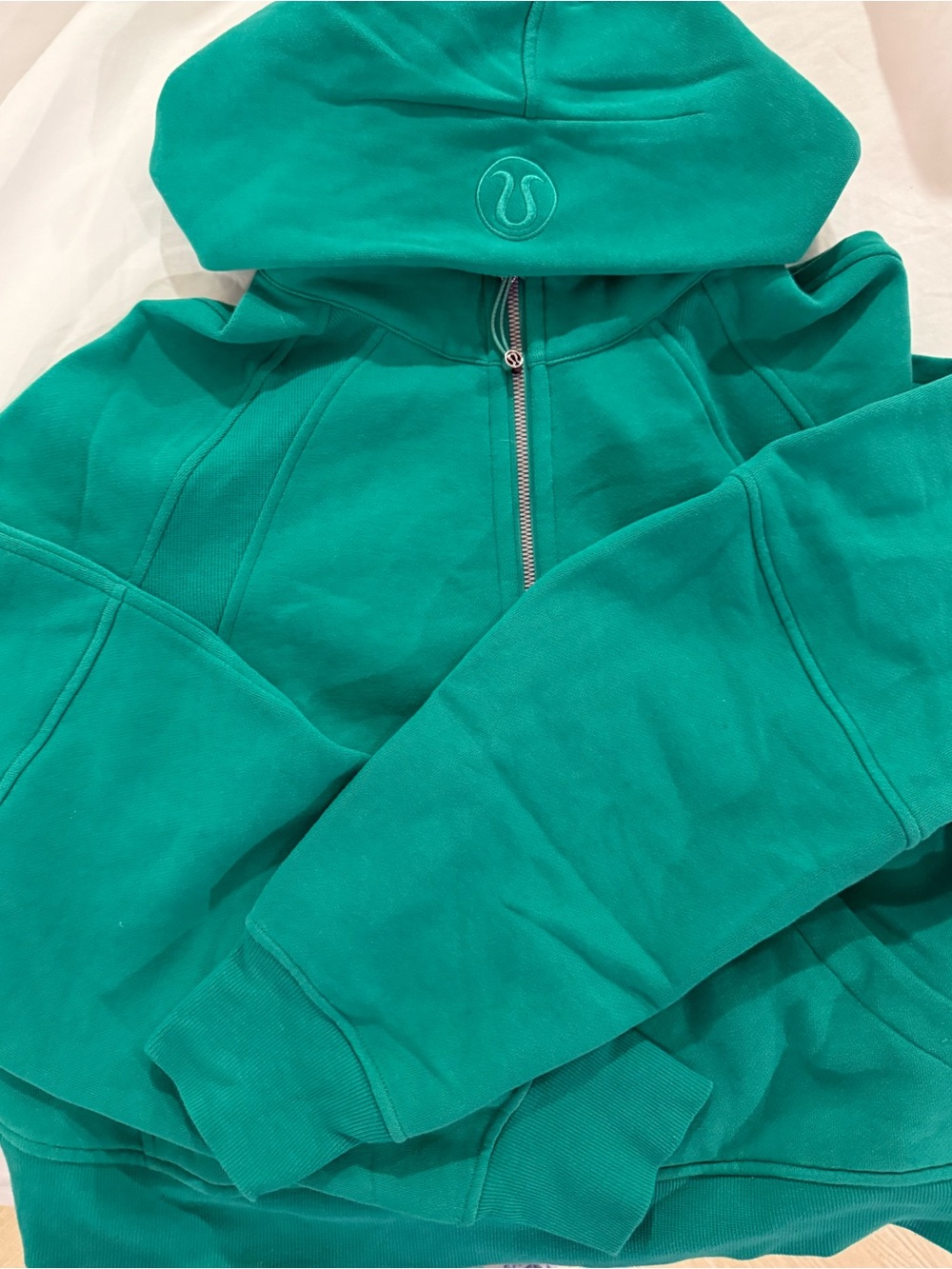Green M/L Lululemon Hooded Scuba